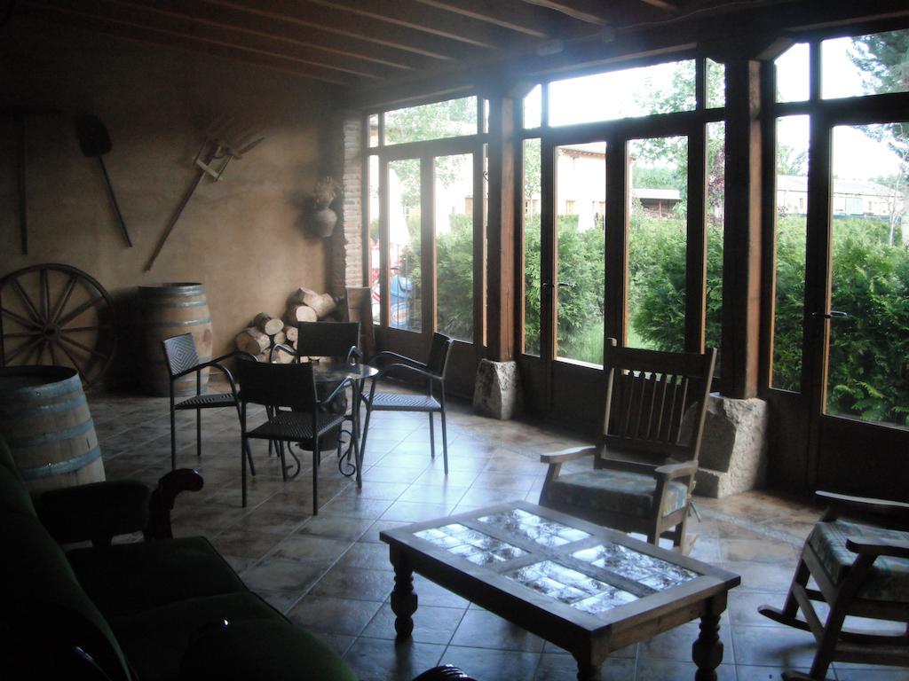 El Jardin De La Huerta Hotel Sahagun Luaran gambar